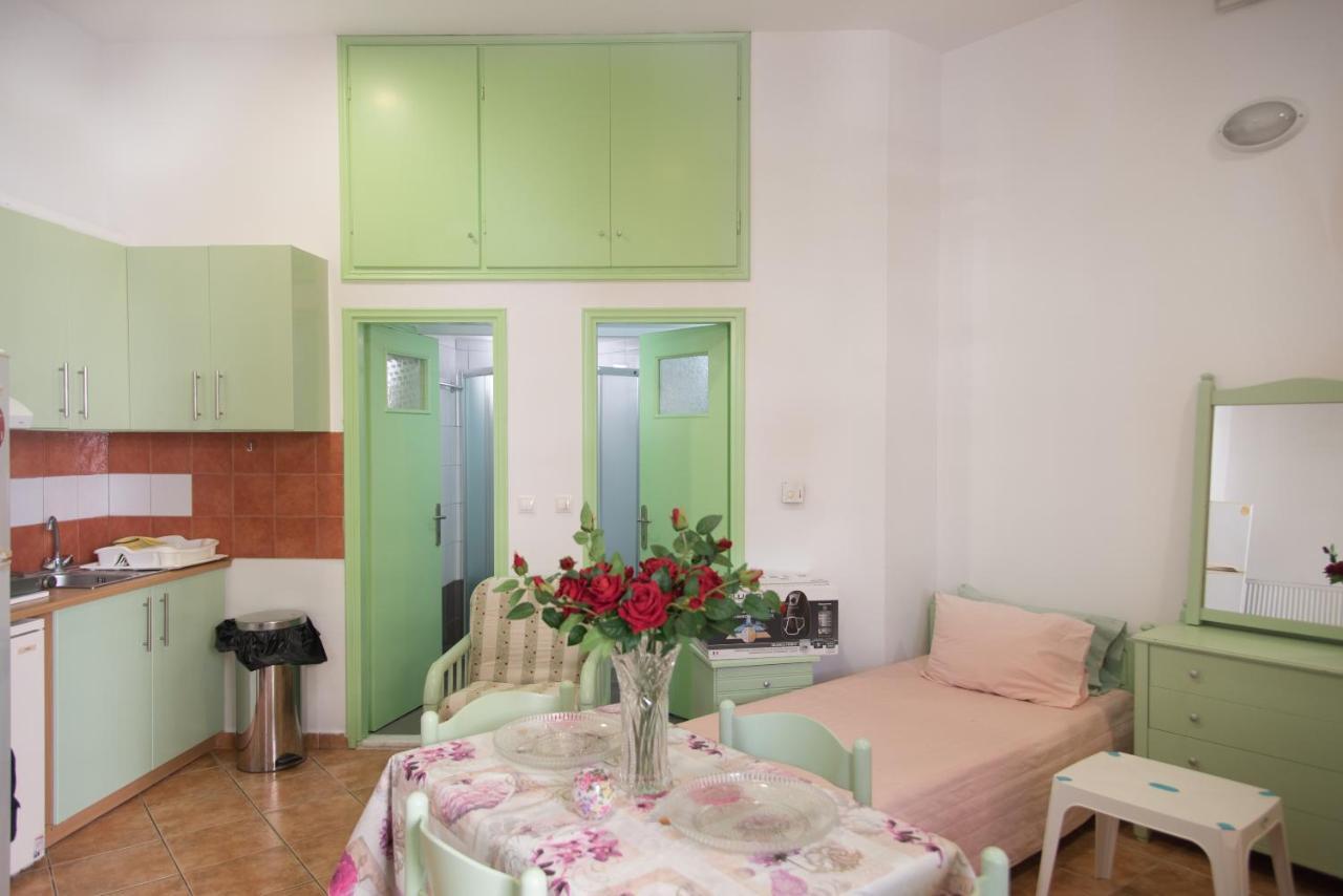 Stavros Studio Apartment In 科斯镇 外观 照片
